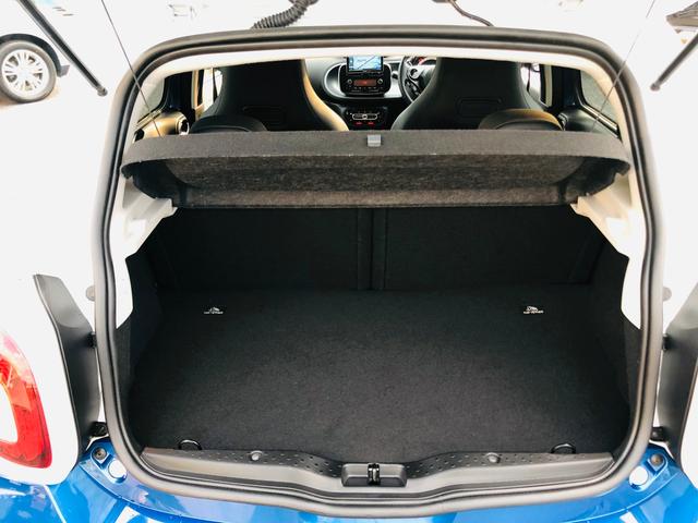 ターボ 禁煙車 ナビ Bカメラ 黒革シート ETC(20枚目)