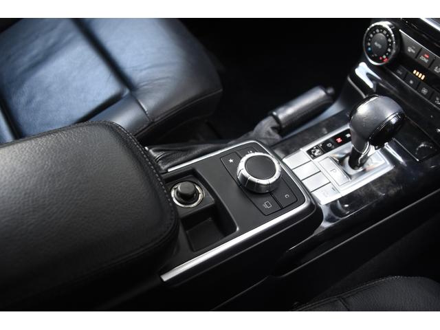 Ｇ３５０ｄ　ラグジュアリーＰＫＧ　パノラマＳＲ　レーダーＳＦ　ＡＣＣ　黒革　純正黒１８ＡＷ　純正ナビ　フルセグ　Ｂカメラ　ＡｐｐｌｅＣａｒｐｌａｙ　シートヒーター　コーナーセンサー　ブラインドスポット　ＥＴＣ(28枚目)