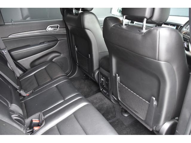 ジープ・グランドチェロキー リミテッド　黒革　ＣａｒＰｌａｙ　ＡＣＣ　ナビ　Ｂカメ　ＴＶ　エアサス前後ドラレコ　　オートテールゲート　衝突軽減ブレーキ　レーンセンス　ＢＳＭ　ベンチレーション　ヒーター　パワーシート　スマートキー　ＨＩＤ（34枚目）