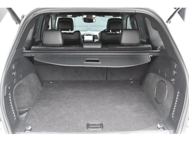 ジープ・グランドチェロキー リミテッド　黒革　ＣａｒＰｌａｙ　ＡＣＣ　ナビ　Ｂカメ　ＴＶ　エアサス前後ドラレコ　　オートテールゲート　衝突軽減ブレーキ　レーンセンス　ＢＳＭ　ベンチレーション　ヒーター　パワーシート　スマートキー　ＨＩＤ（39枚目）