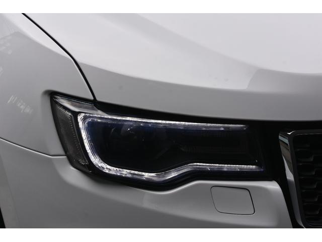 ジープ・グランドチェロキー リミテッド　黒革　ＣａｒＰｌａｙ　ＡＣＣ　ナビ　Ｂカメ　ＴＶ　エアサス前後ドラレコ　　オートテールゲート　衝突軽減ブレーキ　レーンセンス　ＢＳＭ　ベンチレーション　ヒーター　パワーシート　スマートキー　ＨＩＤ（53枚目）