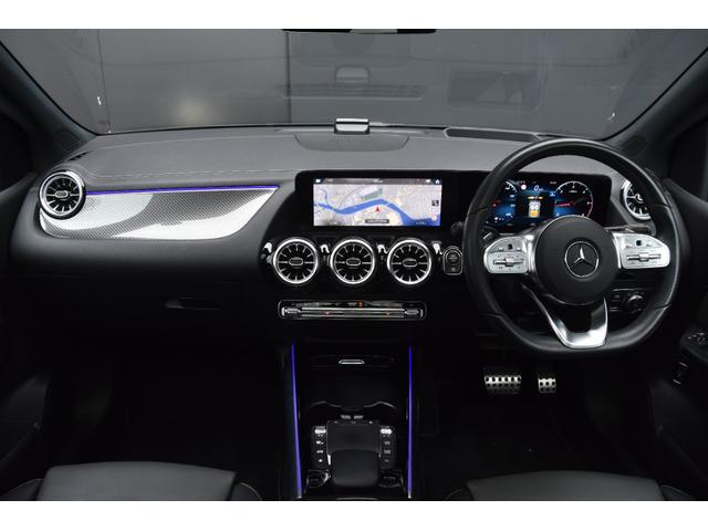 Ｂクラス Ｂ２００ｄ　ＡＭＧラインパッケージ　ＡＭＧレザーＥＸＰＫＧ　アドバンスＰＫＧ　パノラマＳＲ　グレー黒革　ＨＵＤ　ナビ　フルセグ　全方位カメラ　マルチビームＬＥＤ　前席パワーシート　ヒーター　　アンビエントライト　電動バックドア　ドラレコ（4枚目）