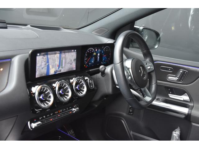 Ｂクラス Ｂ２００ｄ　ＡＭＧラインパッケージ　ＡＭＧレザーＥＸＰＫＧ　アドバンスＰＫＧ　パノラマＳＲ　グレー黒革　ＨＵＤ　ナビ　フルセグ　全方位カメラ　マルチビームＬＥＤ　前席パワーシート　ヒーター　　アンビエントライト　電動バックドア　ドラレコ（9枚目）
