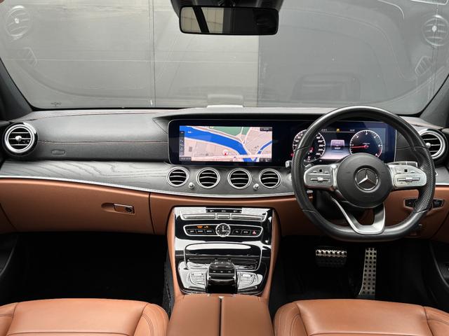 Eクラス E220d アバンギャルド AMGライン パノラマSR エクスクルーシブPKG 茶革 HUD オートテールゲート Burmester エアバランスPKG ナビ 360度カメラ TV アンビエントライト パワーシート シートヒーター LED(2枚目)