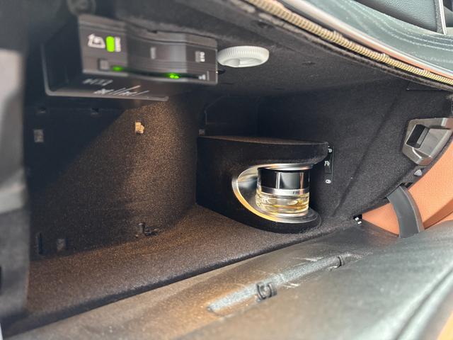 Eクラス E220d アバンギャルド AMGライン パノラマSR エクスクルーシブPKG 茶革 HUD オートテールゲート Burmester エアバランスPKG ナビ 360度カメラ TV アンビエントライト パワーシート シートヒーター LED(50枚目)
