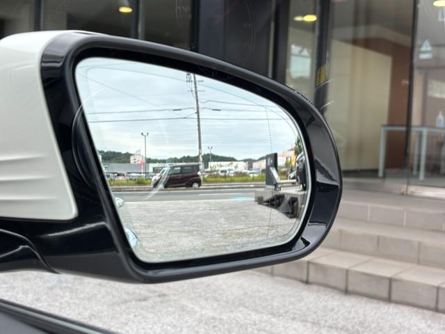 Eクラス E220d アバンギャルド AMGライン パノラマSR エクスクルーシブPKG 茶革 HUD オートテールゲート Burmester エアバランスPKG ナビ 360度カメラ TV アンビエントライト パワーシート シートヒーター LED(52枚目)