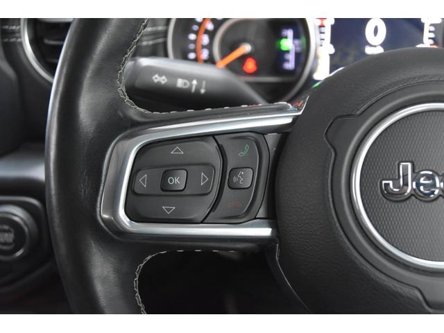 ジープ・ラングラーアンリミテッド サハラ 社外F/Rバンパー MKW17incAW 黒革 ヒッチメンバー 純ナビ Bカメラ Fカメラ CarPlay Bluetoothオーディオ ACC BSM 衝突軽減ブレーキ ドラレコ シートヒーター(15枚目)