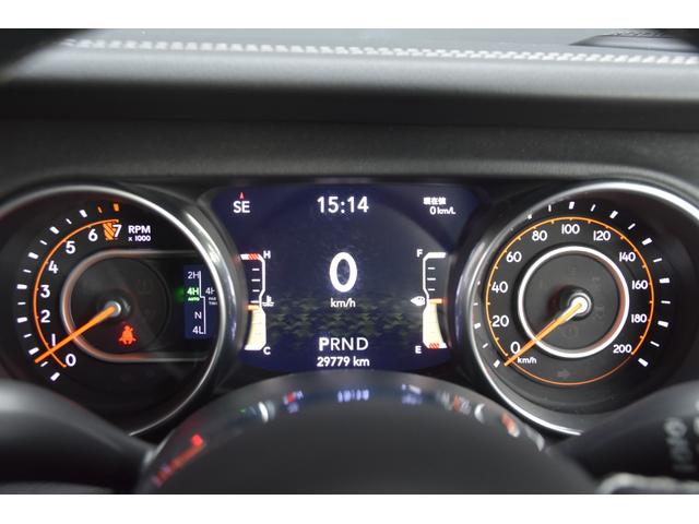 ジープ・ラングラーアンリミテッド サハラ 社外F/Rバンパー MKW17incAW 黒革 ヒッチメンバー 純ナビ Bカメラ Fカメラ CarPlay Bluetoothオーディオ ACC BSM 衝突軽減ブレーキ ドラレコ シートヒーター(17枚目)