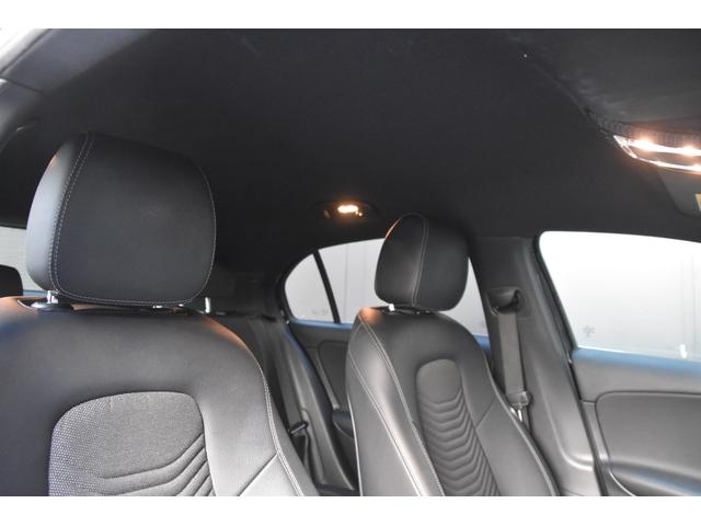 Ａクラス Ａ１８０　スタイル　純ナビ　Ｂカメラ　ＴＶ　ＣａｒＰｌａｙ　レーダーセーフティＰＫＧ　ハーフレザー　シートヒーター　パワーシート　キーレスゴー　パドルシフト　ドラレコ　純１６ｉｎｃＡＷ　ＬＥＤライト　ＥＴＣ（8枚目）