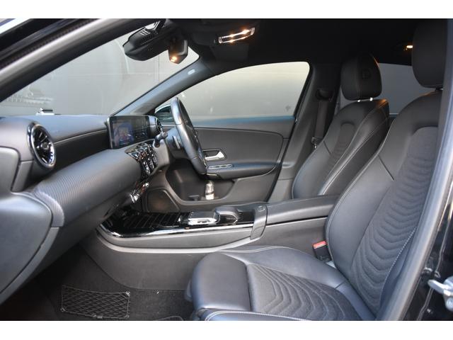 Ａクラス Ａ１８０　スタイル　純ナビ　Ｂカメラ　ＴＶ　ＣａｒＰｌａｙ　レーダーセーフティＰＫＧ　ハーフレザー　シートヒーター　パワーシート　キーレスゴー　パドルシフト　ドラレコ　純１６ｉｎｃＡＷ　ＬＥＤライト　ＥＴＣ（10枚目）