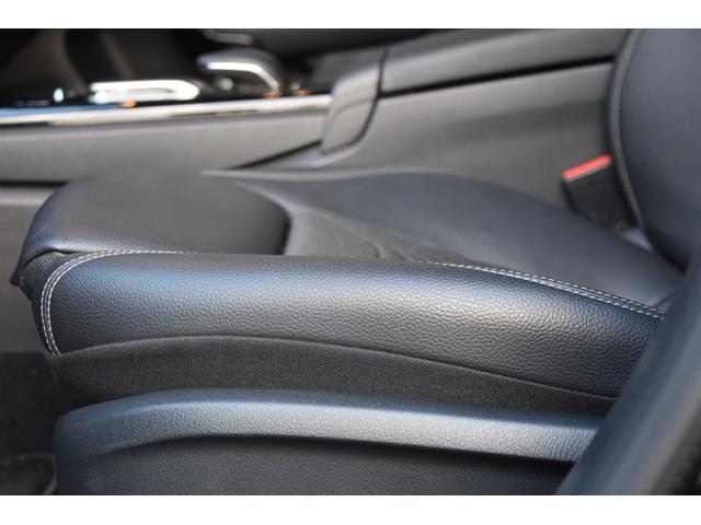 Ａクラス Ａ１８０　スタイル　純ナビ　Ｂカメラ　ＴＶ　ＣａｒＰｌａｙ　レーダーセーフティＰＫＧ　ハーフレザー　シートヒーター　パワーシート　キーレスゴー　パドルシフト　ドラレコ　純１６ｉｎｃＡＷ　ＬＥＤライト　ＥＴＣ（12枚目）