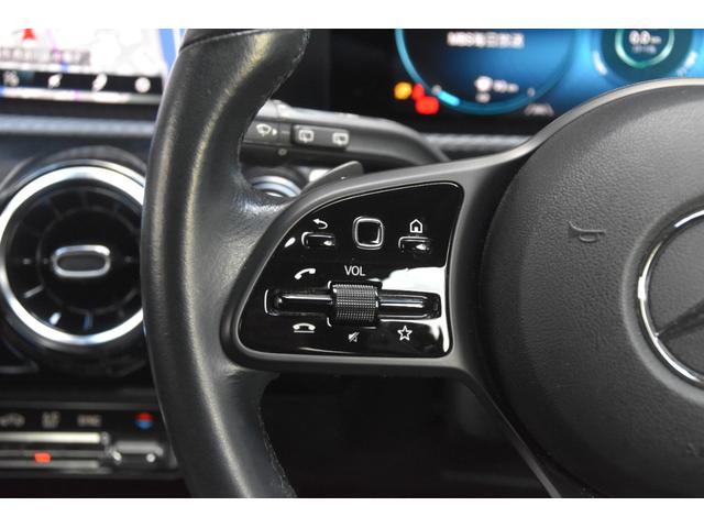 Ａクラス Ａ１８０　スタイル　純ナビ　Ｂカメラ　ＴＶ　ＣａｒＰｌａｙ　レーダーセーフティＰＫＧ　ハーフレザー　シートヒーター　パワーシート　キーレスゴー　パドルシフト　ドラレコ　純１６ｉｎｃＡＷ　ＬＥＤライト　ＥＴＣ（17枚目）