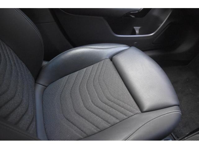 Ａクラス Ａ１８０　スタイル　純ナビ　Ｂカメラ　ＴＶ　ＣａｒＰｌａｙ　レーダーセーフティＰＫＧ　ハーフレザー　シートヒーター　パワーシート　キーレスゴー　パドルシフト　ドラレコ　純１６ｉｎｃＡＷ　ＬＥＤライト　ＥＴＣ（28枚目）