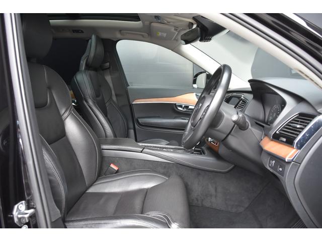 XC90 T6 AWD インスクリプション パノラマSR 黒革 HUD CarPlay 純20incAW ACC BSM LKA クロストラフィック パークアシスト オートテールゲート パワーシート ベンチレーション ヒーター ドラレコ(5枚目)