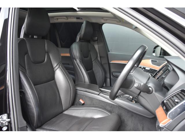 XC90 T6 AWD インスクリプション パノラマSR 黒革 HUD CarPlay 純20incAW ACC BSM LKA クロストラフィック パークアシスト オートテールゲート パワーシート ベンチレーション ヒーター ドラレコ(6枚目)