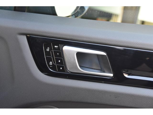 カイエン ベースグレード　黒革　ＡＣＣ　ナビ　３６０度カメラ　ＣａｒＰｌａｙ　ＢＳＭ　サラウンドアシスト　ポルシェアクティブセーフ　オートテールゲート　パワーシート　シートヒーター　ＬＥＤライト　ＥＴＣ（31枚目）