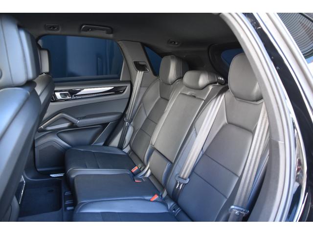 カイエン ベースグレード　黒革　ＡＣＣ　ナビ　３６０度カメラ　ＣａｒＰｌａｙ　ＢＳＭ　サラウンドアシスト　ポルシェアクティブセーフ　オートテールゲート　パワーシート　シートヒーター　ＬＥＤライト　ＥＴＣ（38枚目）