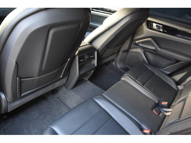 カイエン ベースグレード　黒革　ＡＣＣ　ナビ　３６０度カメラ　ＣａｒＰｌａｙ　ＢＳＭ　サラウンドアシスト　ポルシェアクティブセーフ　オートテールゲート　パワーシート　シートヒーター　ＬＥＤライト　ＥＴＣ（39枚目）