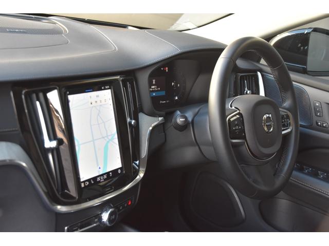 Ｖ６０ アルティメット　Ｂ４　黒革　Ｇｏｏｇｌｅナビ　ＣａｒＰｌａｙ　３６０度カメラ　ｈａｒｍａｎ／ｋａｒｄｏｎ　オートテールゲート　ＡＣＣ　ＢＳＭ　ＬＫＡ　ＨＵＤ　前後ドラレコ　パワーシート　シートヒーター　ベンチレーション（9枚目）