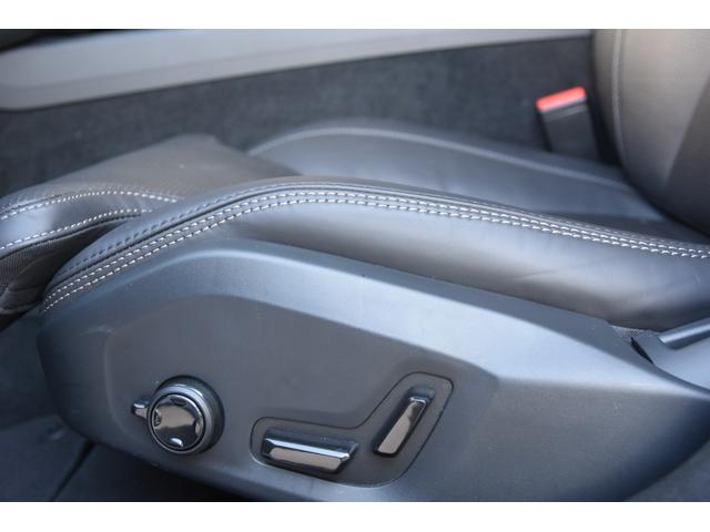 Ｖ６０ アルティメット　Ｂ４　黒革　Ｇｏｏｇｌｅナビ　ＣａｒＰｌａｙ　３６０度カメラ　ｈａｒｍａｎ／ｋａｒｄｏｎ　オートテールゲート　ＡＣＣ　ＢＳＭ　ＬＫＡ　ＨＵＤ　前後ドラレコ　パワーシート　シートヒーター　ベンチレーション（12枚目）