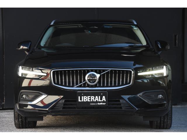 Ｖ６０ アルティメット　Ｂ４　黒革　Ｇｏｏｇｌｅナビ　ＣａｒＰｌａｙ　３６０度カメラ　ｈａｒｍａｎ／ｋａｒｄｏｎ　オートテールゲート　ＡＣＣ　ＢＳＭ　ＬＫＡ　ＨＵＤ　前後ドラレコ　パワーシート　シートヒーター　ベンチレーション（45枚目）