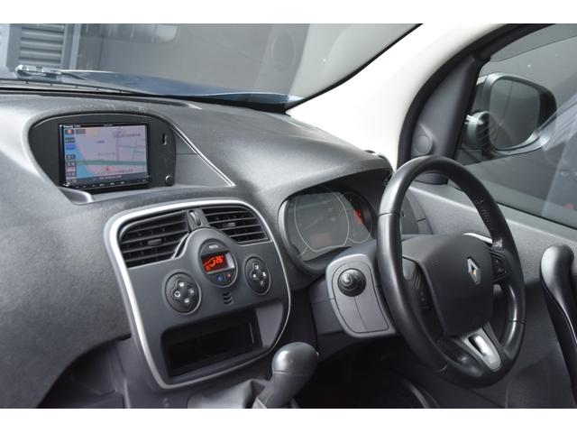 直接ご来店が難しいお客様にも、追加写真や携帯のＴＶ電話機能等にて詳細をお伝えすることも可能でございます。まずはお気軽にお問い合わせ下さい。