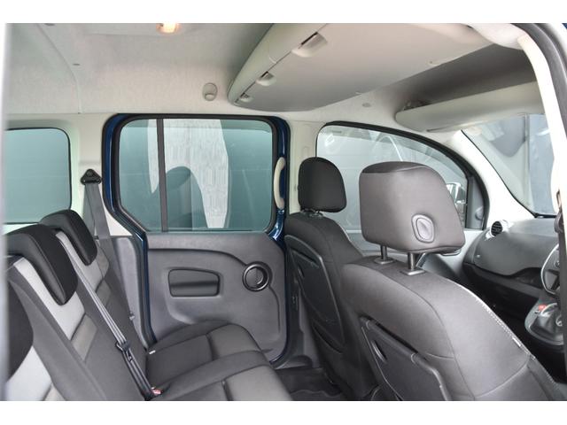 ご来店が難しいお客様もご安心下さい。ＬＩＢＥＲＡＬＡの車両は全車鑑定書付きのお車になります。