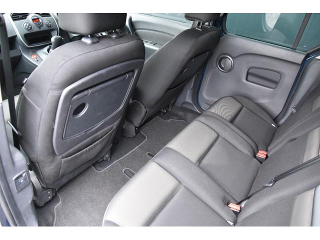 ＬＩＢＥＲＡＬＡのコンセプトは【五感で較べる】。皆様の感性を頼りにお車選びをされてみてはいかがでしょうか。