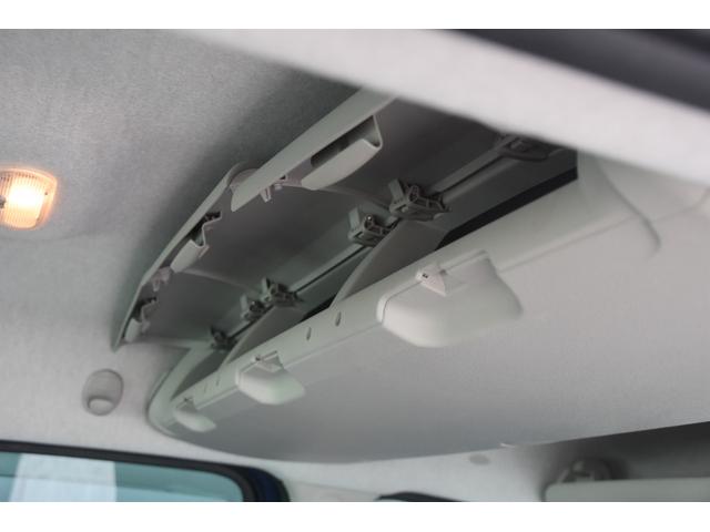 ＬＩＢＥＲＡＬＡでは輸入車知識を持ったコーディネーターが同乗し、ただ運転していただくだけではなく的確にそのお車に合わせたアドバイスをお伝えします。きっと新しい発見があると思います。