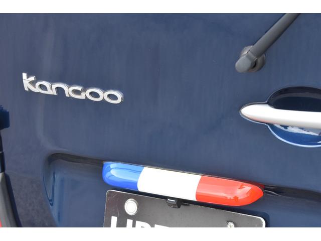 ４つの効果が約２年間持続！！ガラスコーティングＧＺＯＸをご準備しております。詳細はコーディネーターまでお問い合わせ下さい。