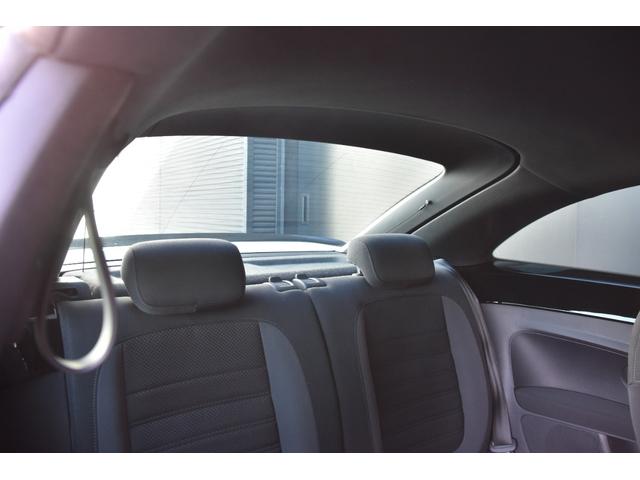 ザ・ビートル ２．０Ｒライン　３連メーター　純正ナビ　フルセグ　Ｂカメラ　リヤスポイラー　ツインエキゾーストパイプ　レッドブレーキキャリパー　クルコン　コーナーセンサー　純正１８ＡＷ　プッシュスタート　ＭＴモード付ＡＴ　ＥＴＣ（35枚目）