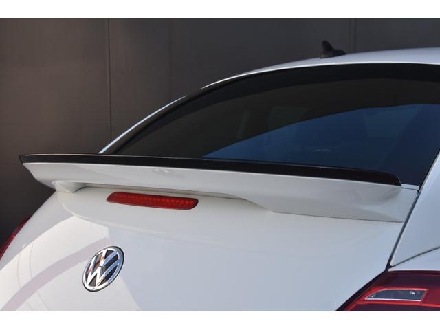 ザ・ビートル ２．０Ｒライン　３連メーター　純正ナビ　フルセグ　Ｂカメラ　リヤスポイラー　ツインエキゾーストパイプ　レッドブレーキキャリパー　クルコン　コーナーセンサー　純正１８ＡＷ　プッシュスタート　ＭＴモード付ＡＴ　ＥＴＣ（53枚目）