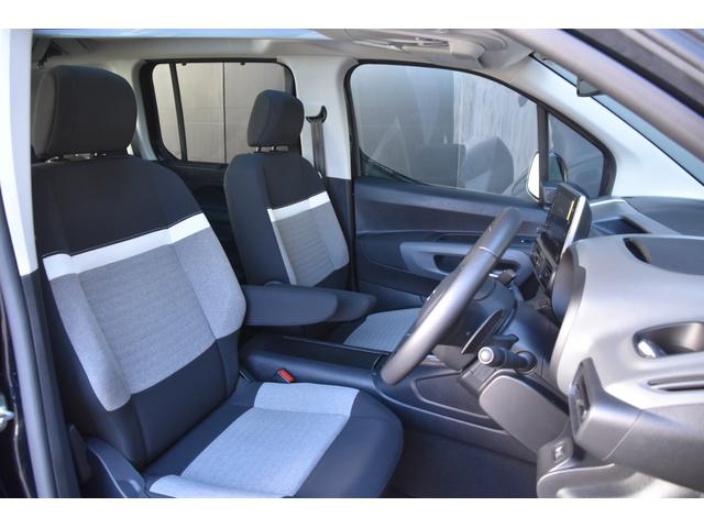 ベルランゴ エディション・ノアール 特別仕様車 パノラミックルーフ ACC ディスプレイオーディオ Bカメラ Apple carPlay ブラインドスポットアシスト コーナーセンサー LED ルーフレール プッシュスタート 前後ドラレコ(6枚目)