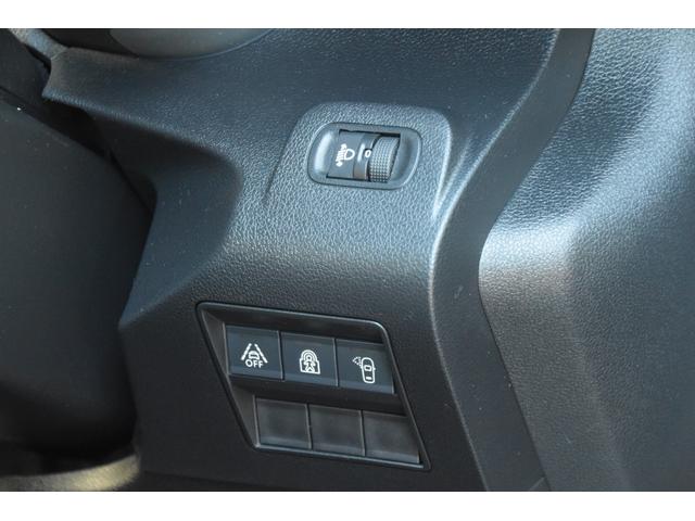 ベルランゴ エディション・ノアール 特別仕様車 パノラミックルーフ ACC ディスプレイオーディオ Bカメラ Apple carPlay ブラインドスポットアシスト コーナーセンサー LED ルーフレール プッシュスタート 前後ドラレコ(33枚目)