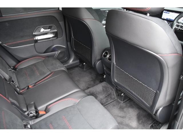 GLB GLB180 AMGラインパッケージ ACC レーダーSF ハーフレザーシート 純正ナビ フルセグ 全方位カメラ アンビエントライト コーナーセンサー 電動バックドア パーキングアシスト シートヒーター LEDライト 前後ドラレコ ETC(33枚目)