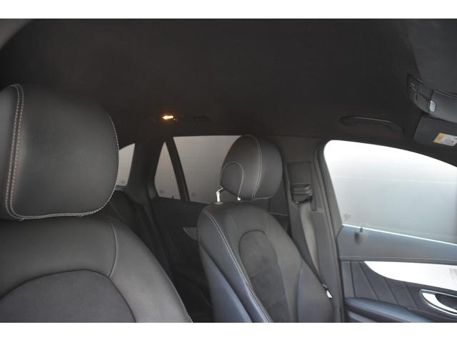 GLC GLC250 4マチックスポーツ パナメリカーナグリル レーダーSF ACC 社外フロントスポイラー ナビ フルセグ 全方位カメラ 電動バックドア コーナーセンサー HUD ハーフレザー 全席シートヒーター 前後ドラレコ 純正ステップ(8枚目)