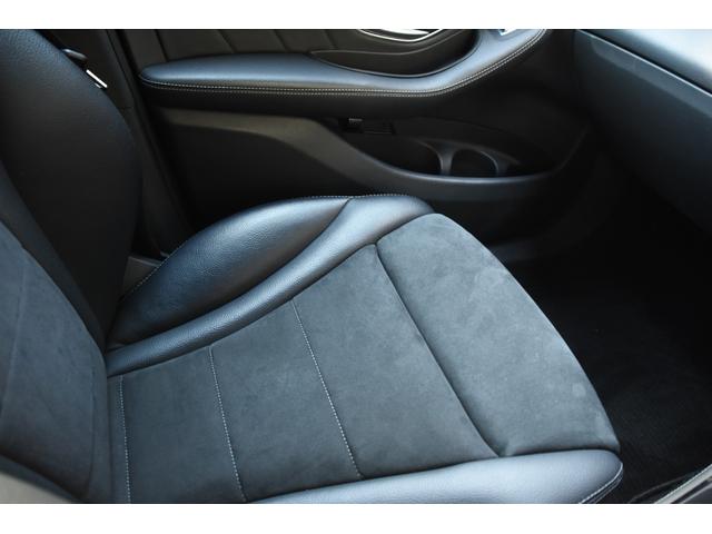 GLC GLC250 4マチックスポーツ パナメリカーナグリル レーダーSF ACC 社外フロントスポイラー ナビ フルセグ 全方位カメラ 電動バックドア コーナーセンサー HUD ハーフレザー 全席シートヒーター 前後ドラレコ 純正ステップ(27枚目)