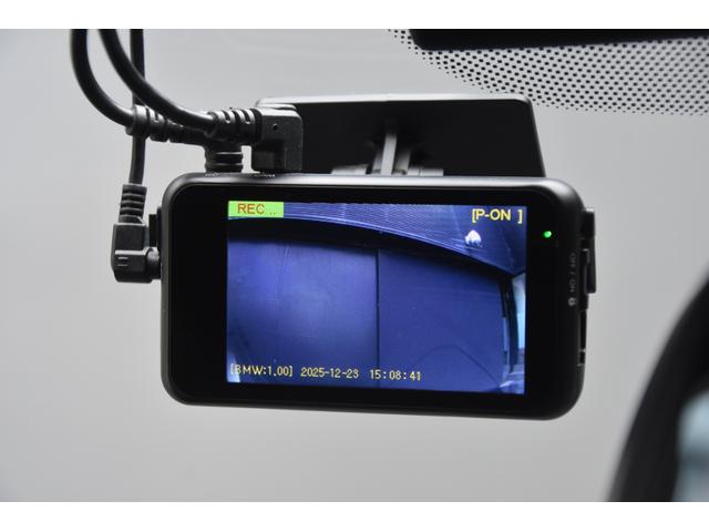 １シリーズ １１８ｄ　プレイ　エディションジョイ＋　インテリジェントＳＦ　ナビゲーションＰＫＧ　コンフォートＰＫＧ　ＡＣＣ　純正ナビ　Ｂカメラ　Ａｐｐｌｅ　ｃａｒＰｌａｙ　コーナーセンサー　ワイヤレスチャージャー　ドラレコ　ＭＴ付きＡＴ　ＥＴＣ　ＬＥＤ（33枚目）