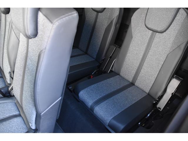 ５００８ アリュール　ＡＣＣ　パノラマＳＲ　純正ナビ　Ｂカメラ　ハーフレザーシート　電動バックドア　コーナーセンサー　ワイヤレス充電　パドルシフト　アイドリングストップ　プッシュスタート　レーンキープ　ＬＥＤヘッドライト（45枚目）