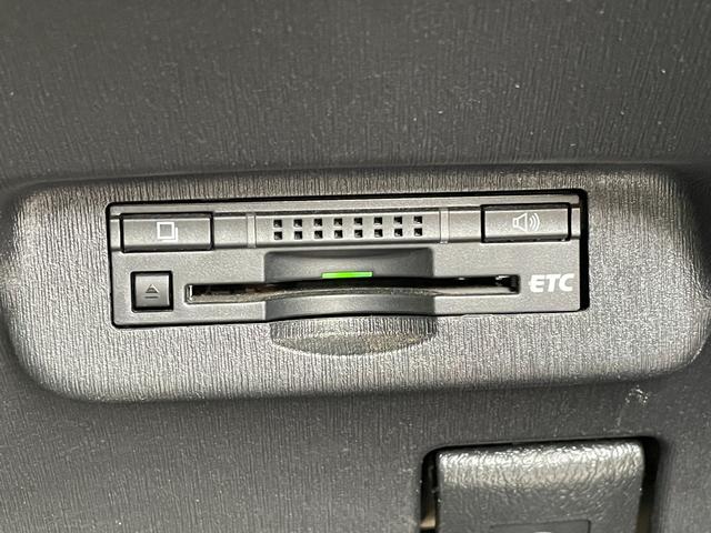 Sツーリングセレクション ☆ワンオーナー☆純正メモリナビ☆ワンセグテレビ☆Bluetooth Audio☆ETC☆LEDヘッドランプ☆社外アルミスタッドレスタイヤ積み込み☆プッシュスタート☆スマートキー ☆カーテンエアバッグ(19枚目)