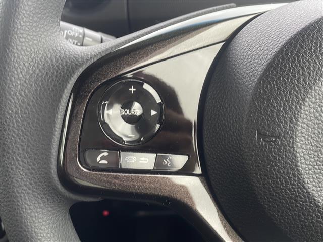 N-BOXカスタム G・Lホンダセンシング 4WD 純正ナビ バックカメラ フルセグ ETC Bluetooth接続 衝突軽減装置 電動スライドドア レーダークルーズコントロール シートヒーター オートライト オートエアコン LEDヘッドライト(10枚目)