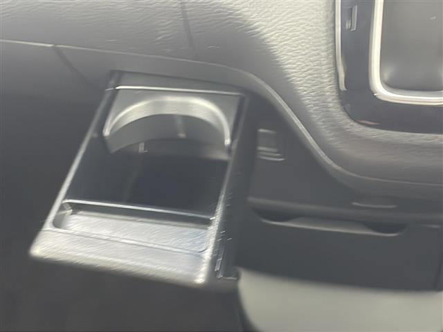 N-BOXカスタム G・Lホンダセンシング 4WD 純正ナビ バックカメラ フルセグ ETC Bluetooth接続 衝突軽減装置 電動スライドドア レーダークルーズコントロール シートヒーター オートライト オートエアコン LEDヘッドライト(16枚目)
