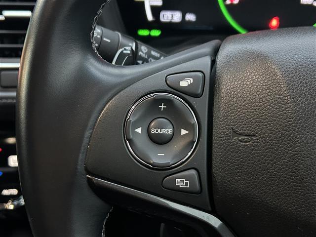 ヴェゼル ハイブリッド　モデューロＸ・ホンダセンシング　ＭｏｄｕｌｏＸフロントバンパー、フロントグリル　純正ナビ　バックカメラ　ＬＥＤオートライト　ＬＥＤフォグランプ　ハーフレザーシート　シートヒーター　純正１８インチＡＷ　パドルシフト　ルーフレール（11枚目）