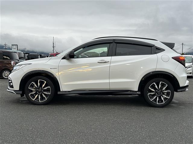 ヴェゼル ハイブリッド　モデューロＸ・ホンダセンシング　ＭｏｄｕｌｏＸフロントバンパー、フロントグリル　純正ナビ　バックカメラ　ＬＥＤオートライト　ＬＥＤフォグランプ　ハーフレザーシート　シートヒーター　純正１８インチＡＷ　パドルシフト　ルーフレール（33枚目）