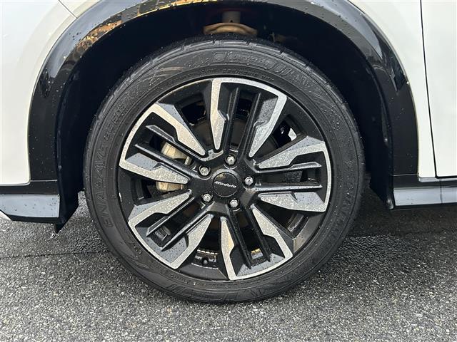 ヴェゼル ハイブリッド　モデューロＸ・ホンダセンシング　ＭｏｄｕｌｏＸフロントバンパー、フロントグリル　純正ナビ　バックカメラ　ＬＥＤオートライト　ＬＥＤフォグランプ　ハーフレザーシート　シートヒーター　純正１８インチＡＷ　パドルシフト　ルーフレール（40枚目）