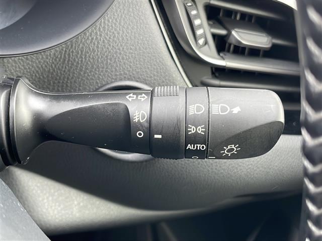 店頭在庫以外にも全国約4万台※の在庫から、ぴったりな1台をご提案します!※2023年10月現在の在庫台数です。売約済の可能性があります。