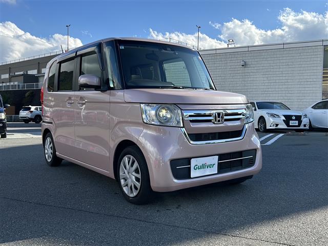 N-BOX L・ターボ 純正ナビ TV/CD/DVD/BT/バックカメラ 両側パワースライドドア ETC プッシュスタート スマートキー スペアキー2本 純正フロアマット 前席シートヒーター ベンチシート 横滑り防止装置(6枚目)