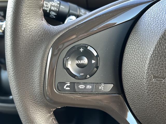 N-BOX L・ターボ 純正ナビ TV/CD/DVD/BT/バックカメラ 両側パワースライドドア ETC プッシュスタート スマートキー スペアキー2本 純正フロアマット 前席シートヒーター ベンチシート 横滑り防止装置(19枚目)