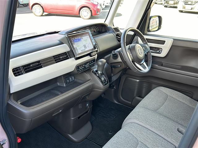 N-BOX L・ターボ 純正ナビ TV/CD/DVD/BT/バックカメラ 両側パワースライドドア ETC プッシュスタート スマートキー スペアキー2本 純正フロアマット 前席シートヒーター ベンチシート 横滑り防止装置(31枚目)