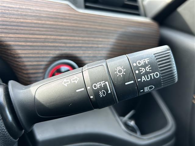 フリード クロスター・ホンダセンシング バックカメラ/ハーフレザーシート/前席シートヒーター/ドライブレコーダー/純正アルミホイール/アイドリングストップ/スマートキー(23枚目)